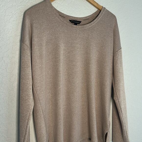 NEW Banana Republic Tan Neutral Sweater Tunic Long Sleeve Rayon Quiet Luxury - Picture 2 of 8